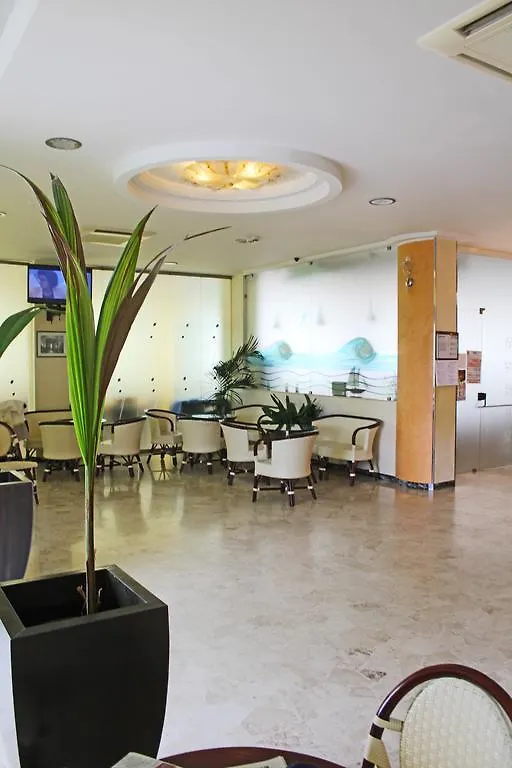 Hotel Colombo Rimini
