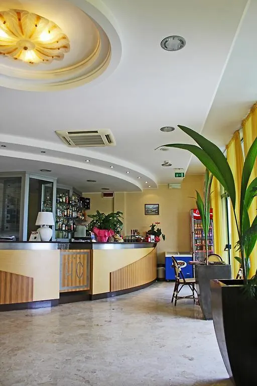 Hotel Colombo 리미니