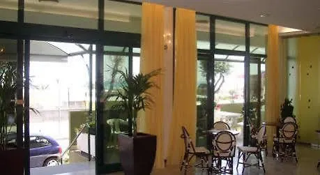 Hotel Colombo 리미니 3*,  이탈리아